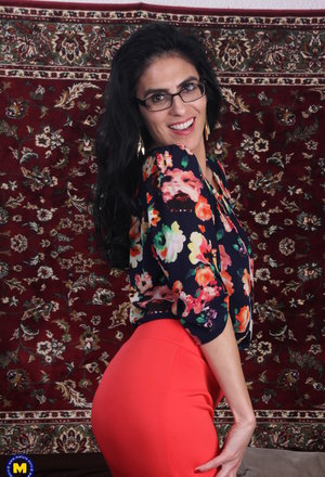 18 year old Brooke Lynn giving and receiving oral sex before facial cumshot